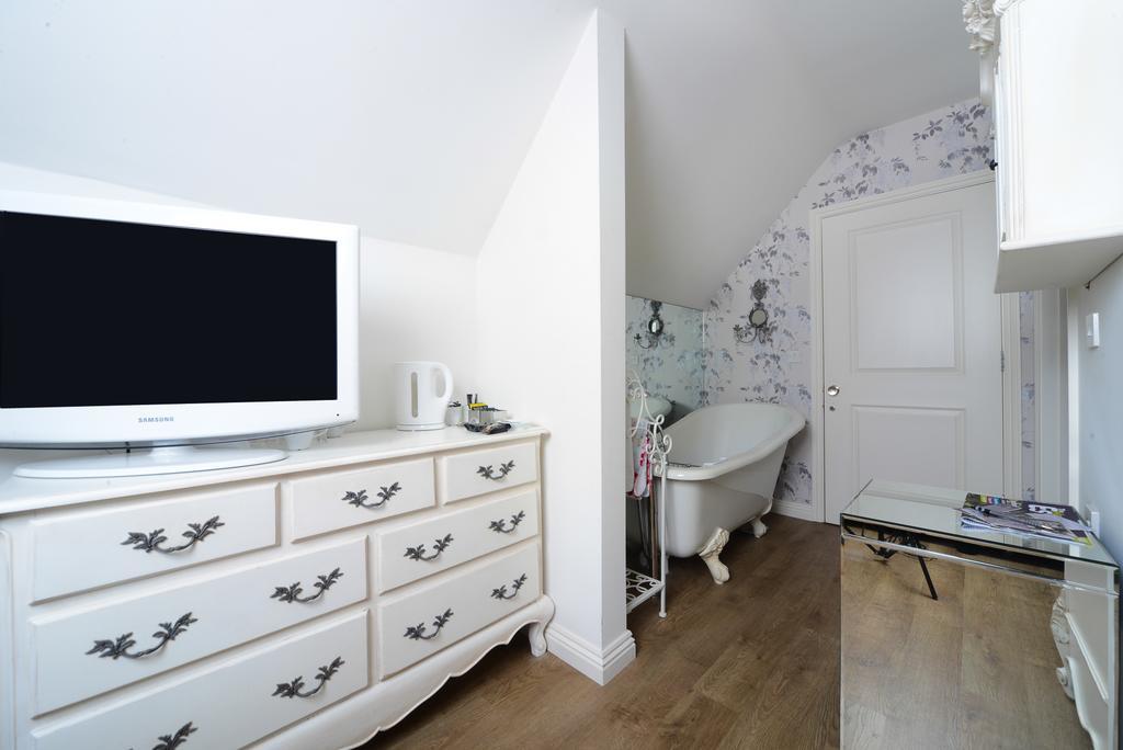Harford En-Suite Rooms Lymington Extérieur photo